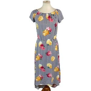 Woman’s TMG stripe and floral dress size XL
